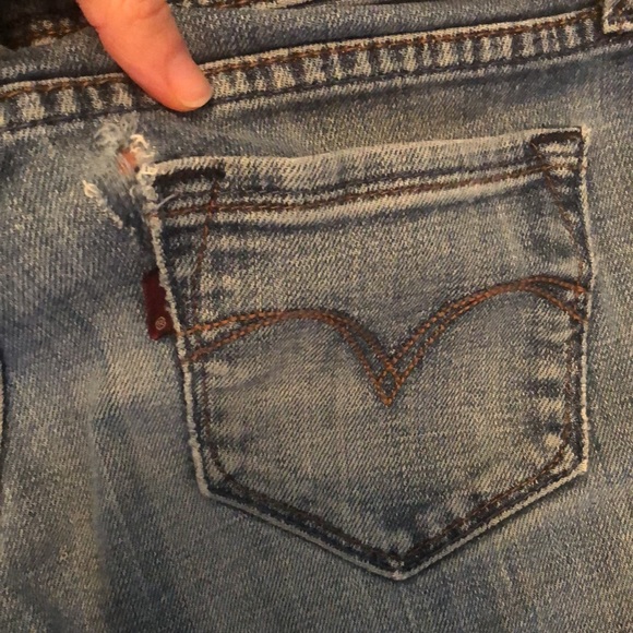 Levis Demi Curve Jeans - Picture 4 of 5